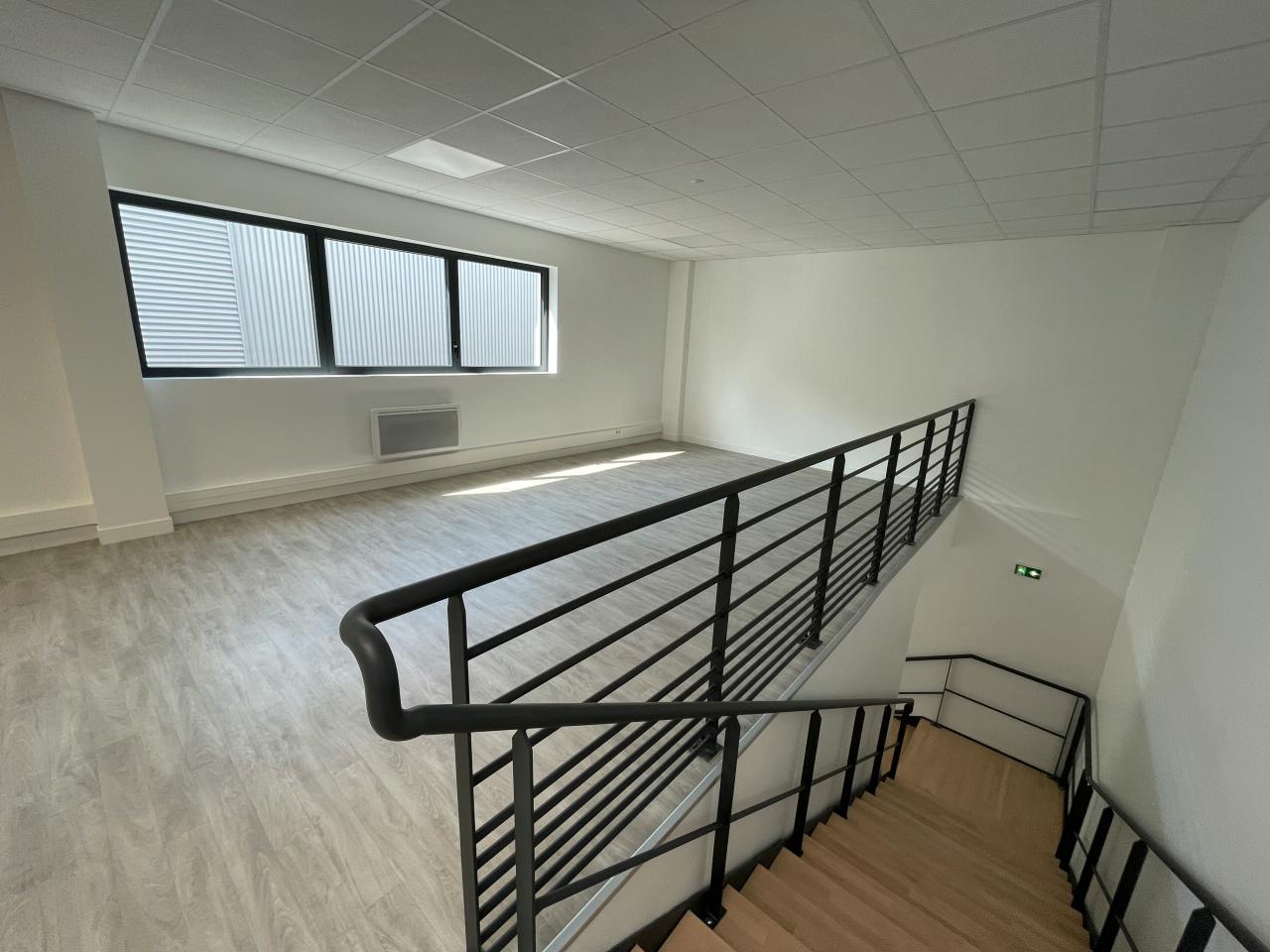 Local d'activité Bussy-Saint-Georges 916m² Location local d'activité Bussy-Saint-Georges Seine-et-Marne OLACT2311668 7